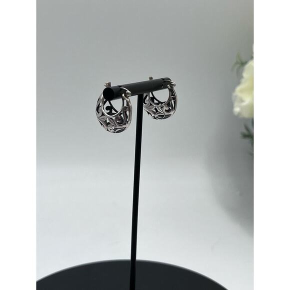 Vintage Sterling Silver Open Cutout Floral Filigree Scrolling Hoop Earrings - Picture 3 of 13